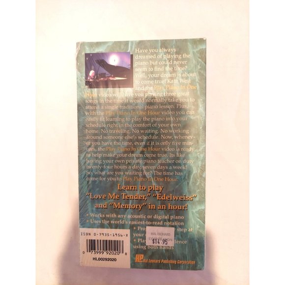 Play Piano In One Hour - A Quick An Easy Approach To Playing The Piano - VHS New - Picture 2 of 6